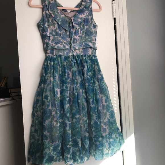 🌸🌼beautiful VINTAGE dress - Picture 4 of 5